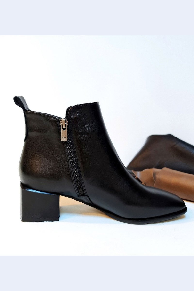 Kadın Hakiki Deri Topuklu Bot – El Yapımı, Şık Tasarım Bej Bot | OBEN AYAKKABI - OBEN AYAKKABI